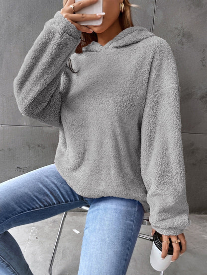 Cozy Women's Fleece Sweatshirt with Long Sleeves