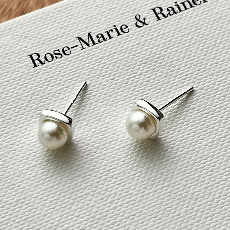 Real Freshwater Pearl Stud Earrings