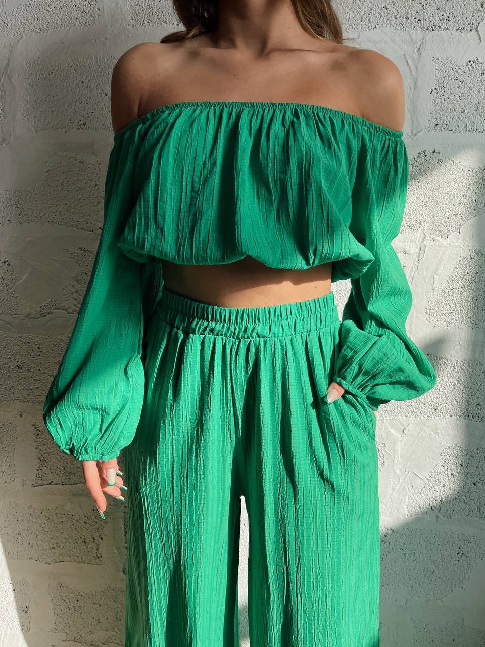 Ladies' Set - Cold Shoulder Cropped Top with High Waist Pants