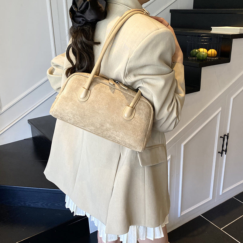 Small Chic Shoulder Handbag