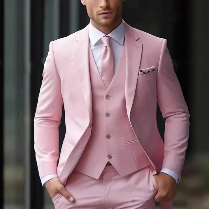 Classic Fit Men's 3 Piece Suit