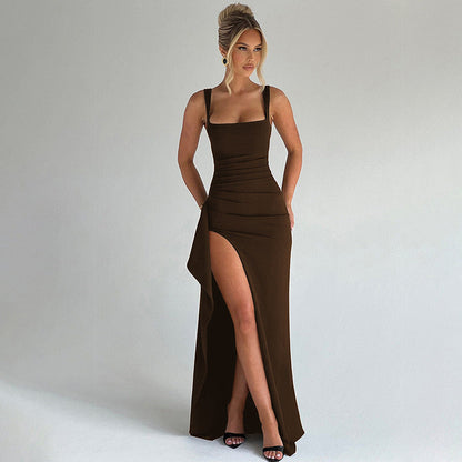 Luxurious Evening Maxi Dress with Backless Design