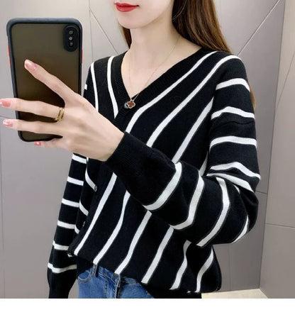 Classic Fit Women's Long Sleeve Cardigan Sweater