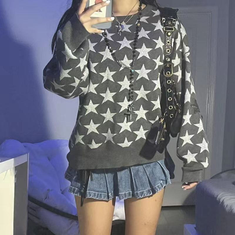 Comfy Women's Crew Neck Star Graphic Sweatshirt - Nocini