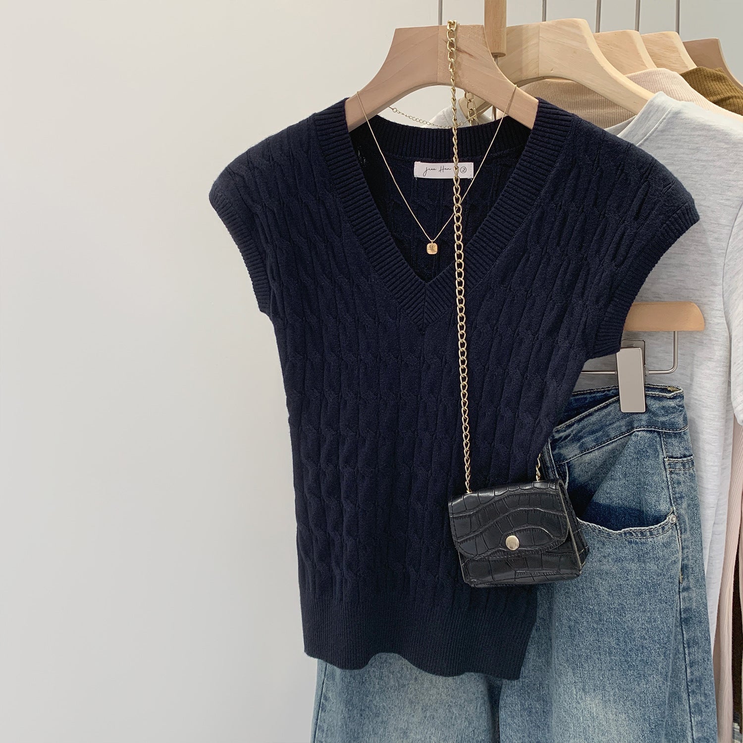 Women's Cable Knit Tank Top Vest - Nocini