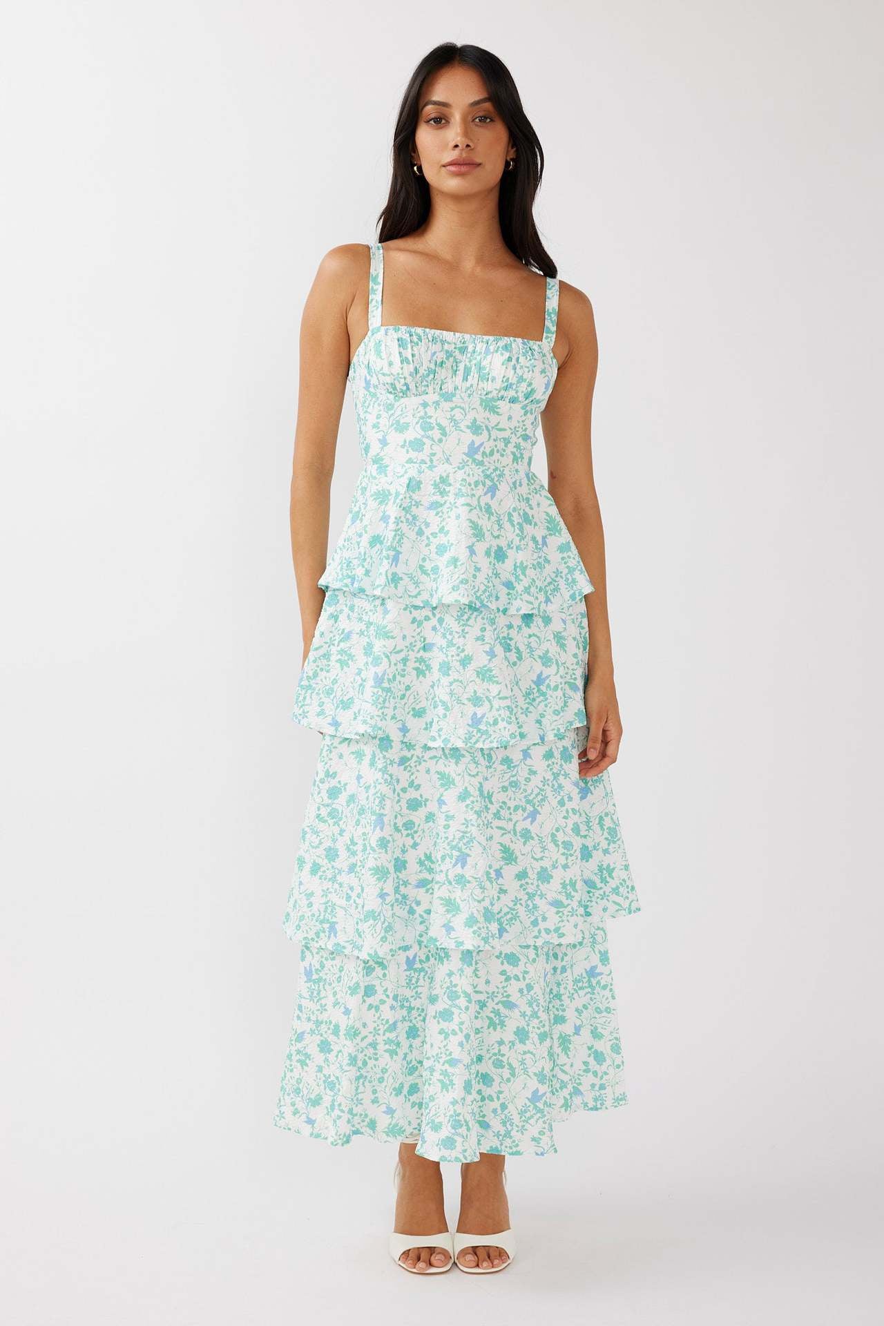 Feminine Floral Midi Dress with Ruffle Skirt