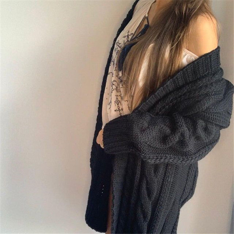Cozy Women's Wool Cable Knit Sweater