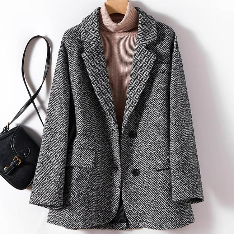 Casual Fit Women's Blazer with Modern Pattern - Nocini