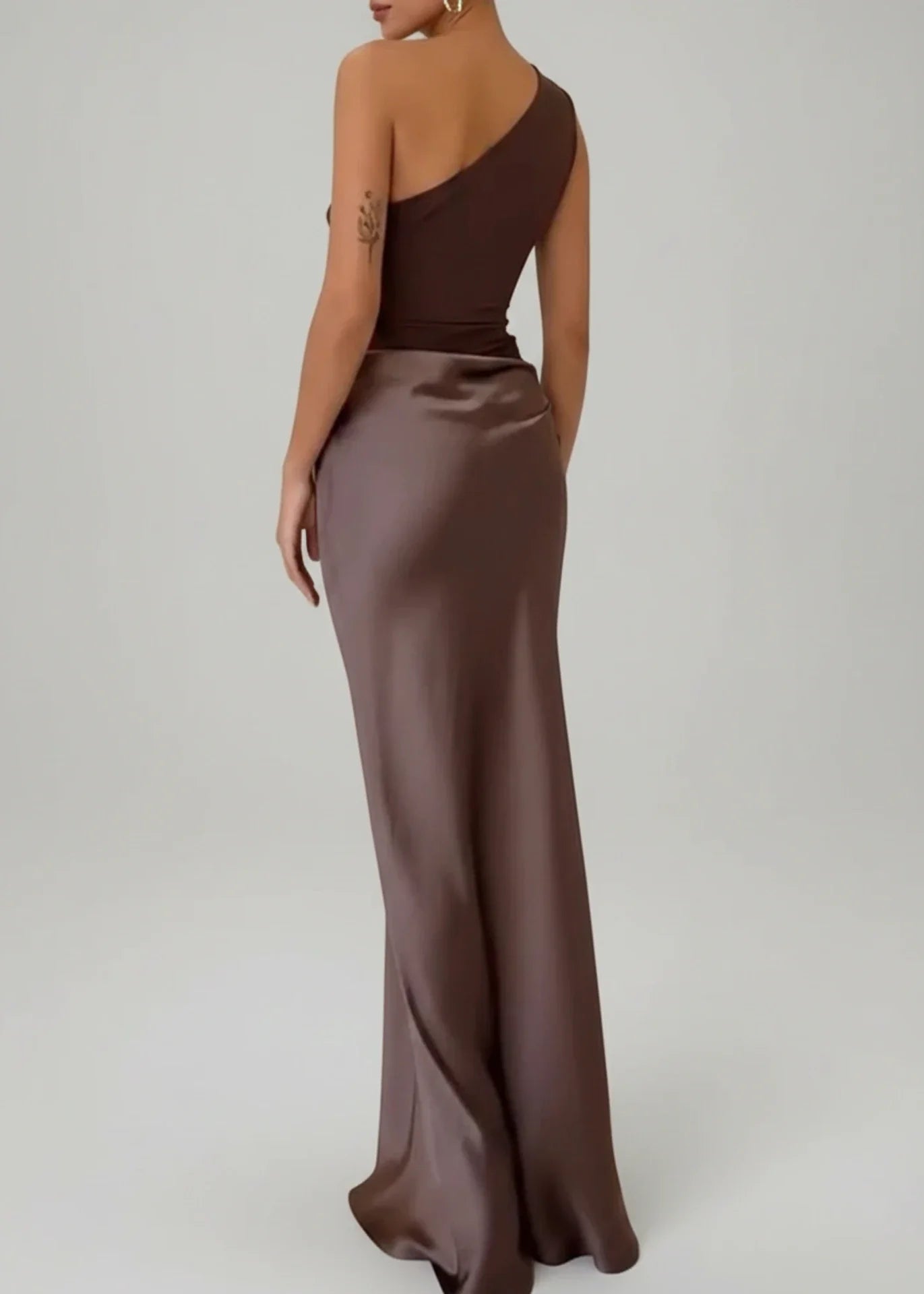 Elegant Off Shoulder Long Gown for Ladies