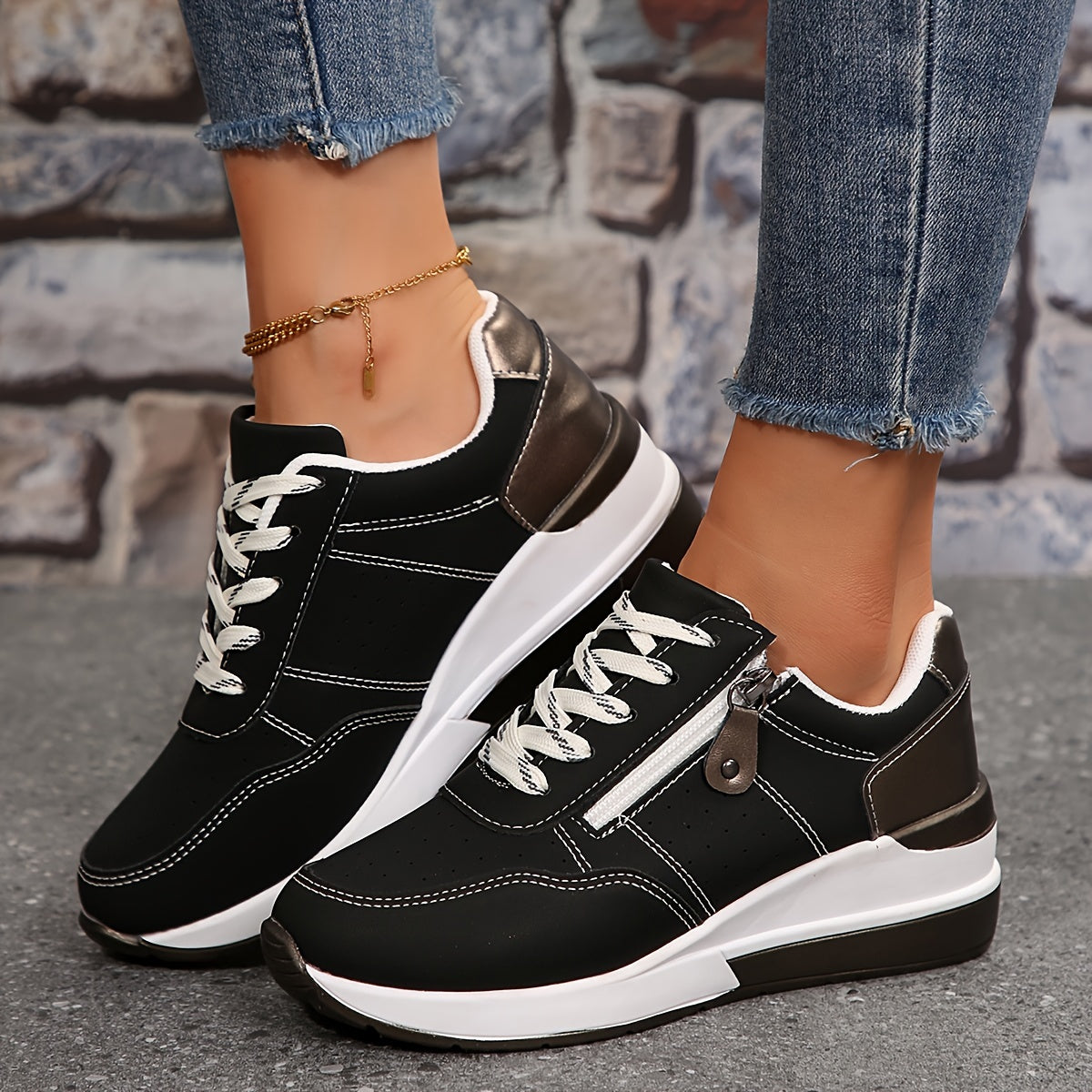 Comfy Women's Low Top Shoes - Zip Detail Sneakers