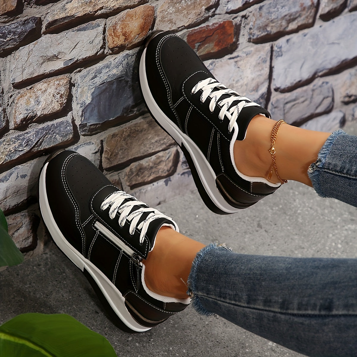 Breathable Casual Women's Sneakers - Comfortable & Chic