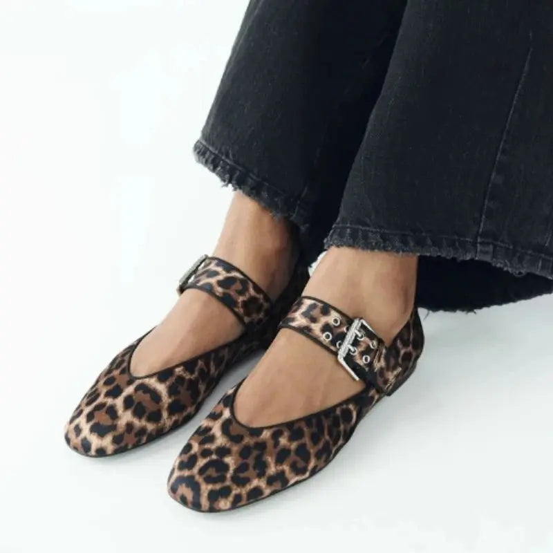 Comfortable Classic Ballet Flats for Women - Nocini