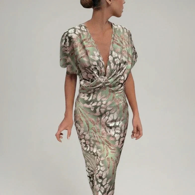 Fashionable V Neck Knee Length Dress for Ladies - Olytrend
