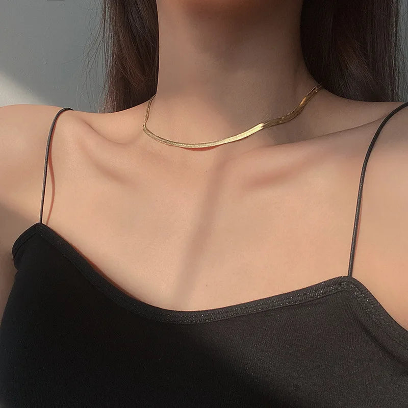 Delicate Thin Chain Necklace - Nocini