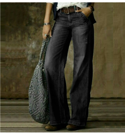 Classic Women's Relaxed Fit Wide Leg Jeans