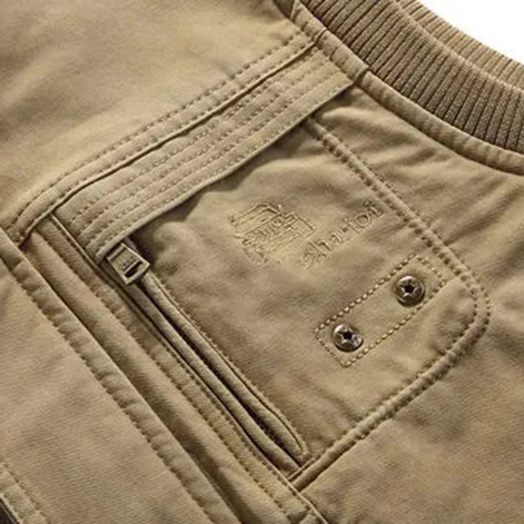 Practical Mens Fishing Vest with Storage Pockets