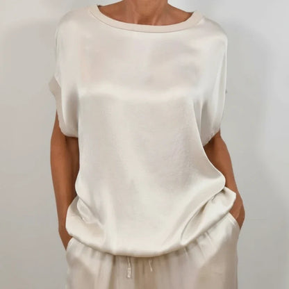 Comfortable 2 Piece Outfit for Ladies