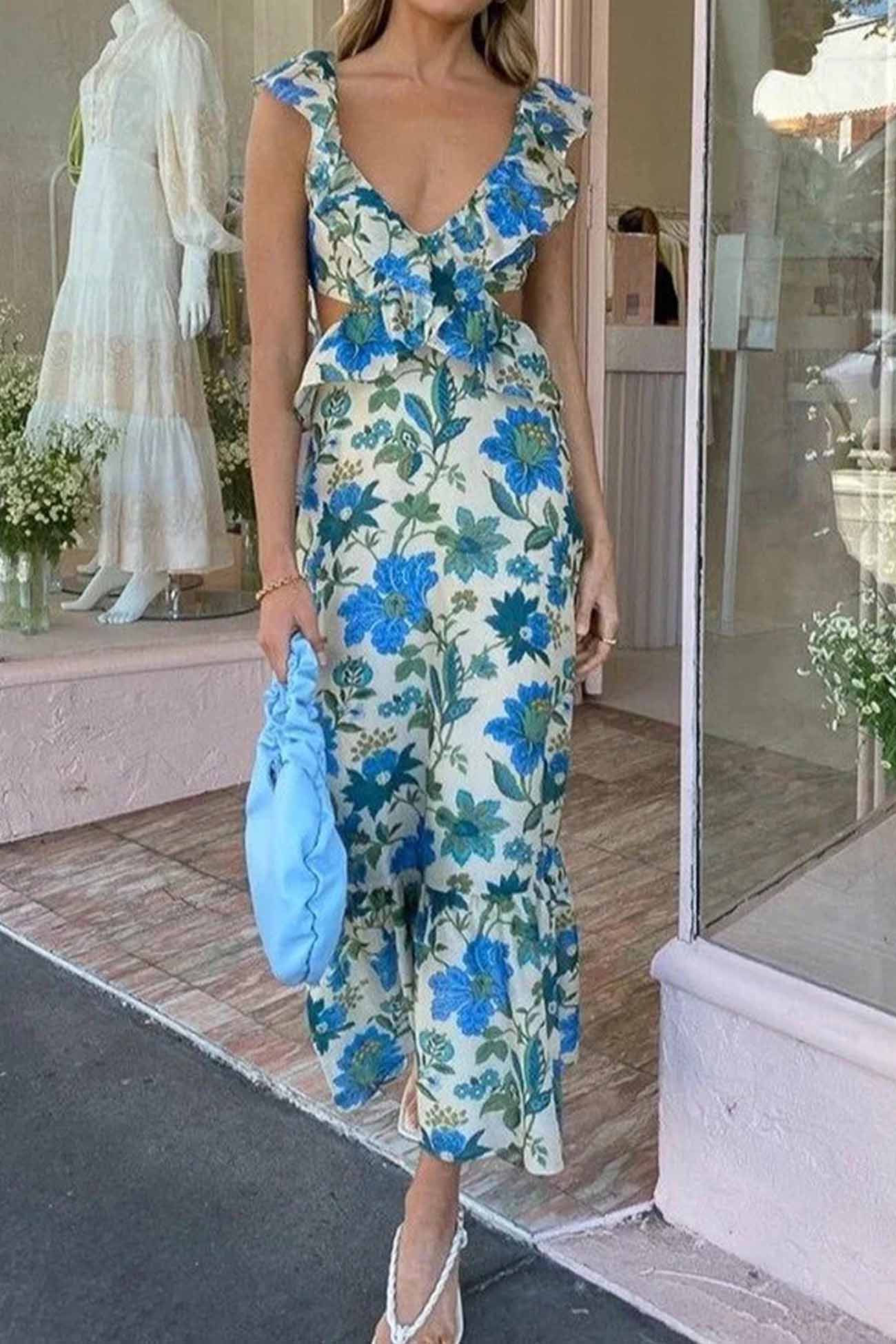 Loose Fit Summer Dress - V Neck - Ruffle Strap