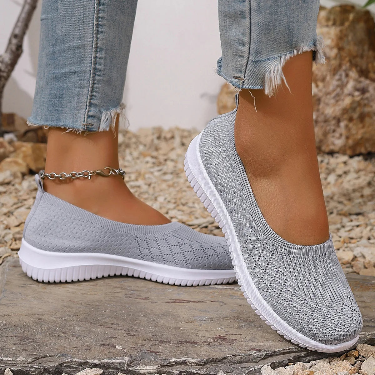 Comfortable Grip Slip On Shoes - Olytrend