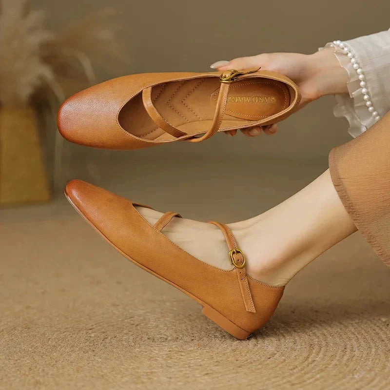 Comfortable Round Toe Buckle Flat Shoes for Women - Nocini