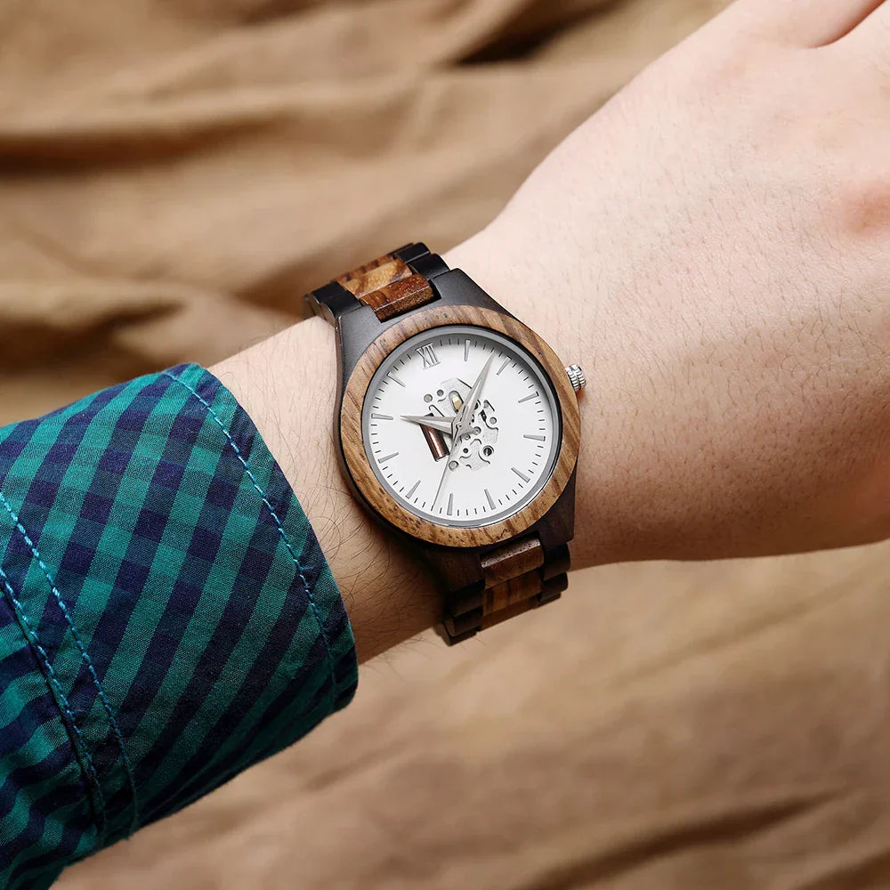 Classic Wooden Round Analog Watch