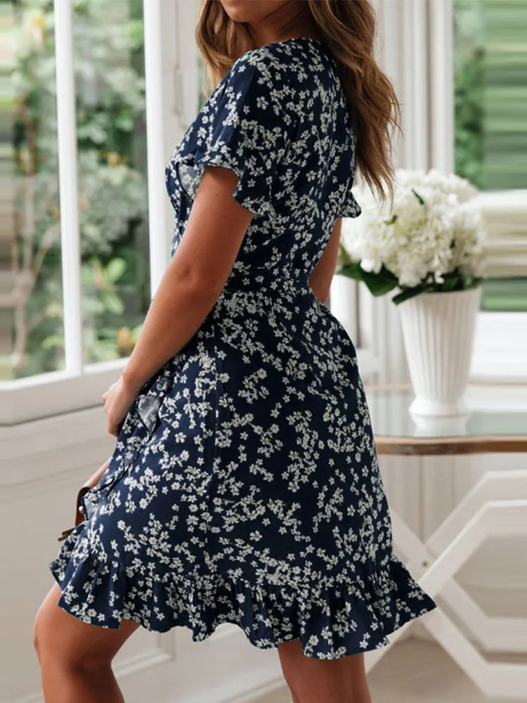 Chic Easy Fit Floral Mini Dress