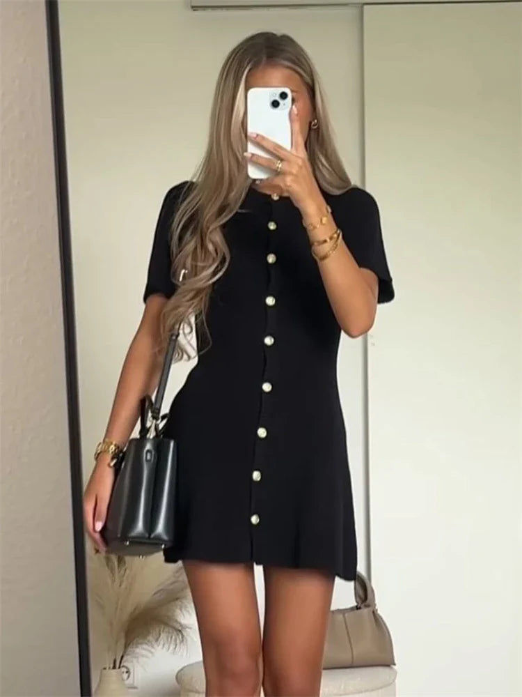 Fashionable Short Sleeved Knit Dress
