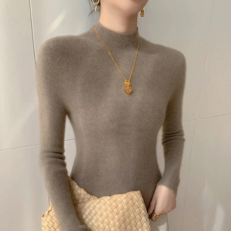 Fitted Crew Neck Knit Sweater - Nocini