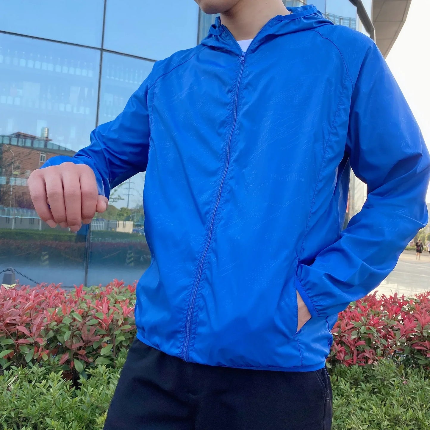 Waterproof Men's Lightweight Windbreaker Coat
