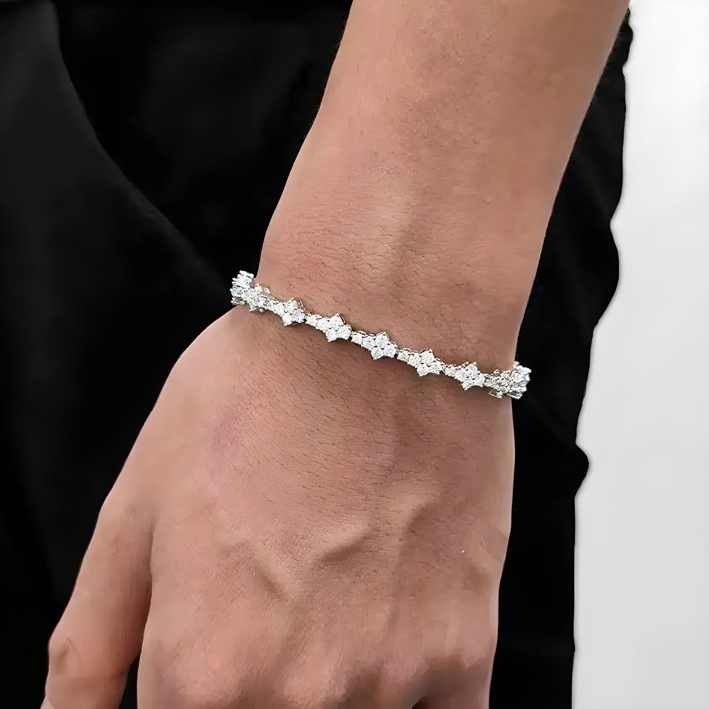 Sparkling Flower Charm Bracelet - Nocini