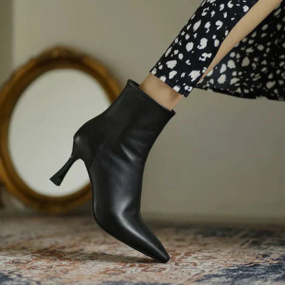 Low Heel Ankle Boots - Olytrend