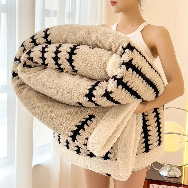 Soft Fuzzy Throw Blanket with Sherpa Lining - Nocini