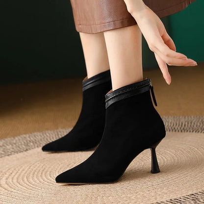 Fashionable Low Heel Ankle Boots - Olytrend