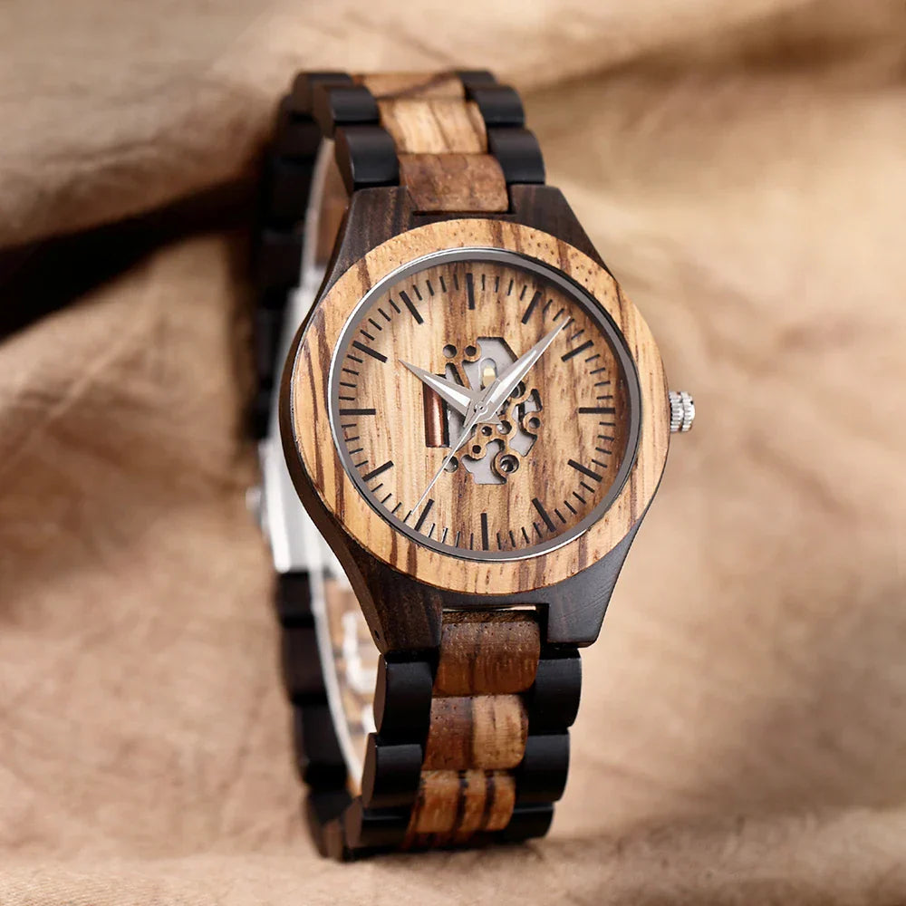 Classic Wooden Round Analog Watch