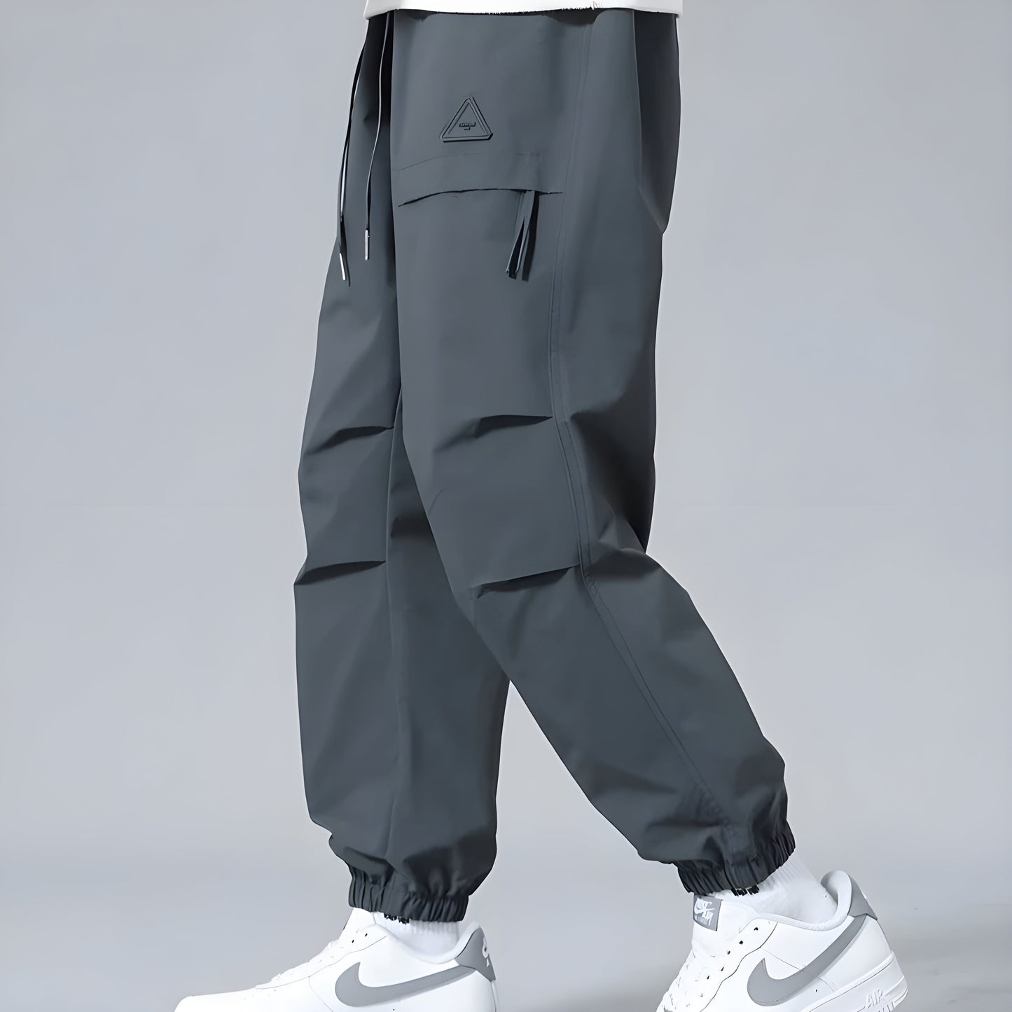Relaxed Fit Cargo Trousers