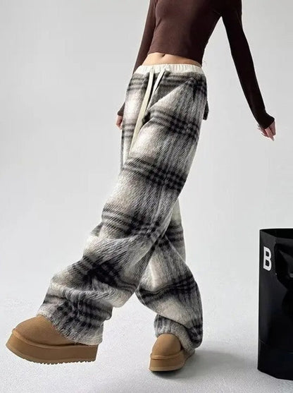 Comfortable Checked Athletic Pants