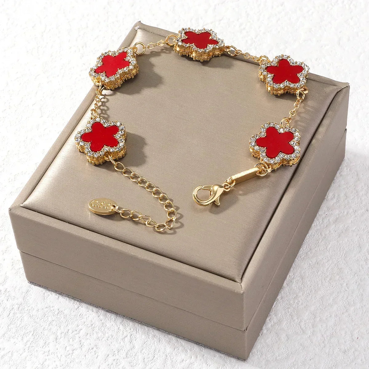 Sparkling Clover Chain Bracelet