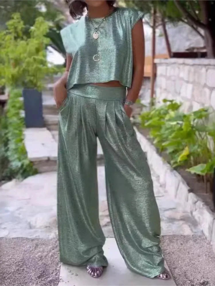 Ladies' 2-Piece - Sleeveless Crop Top & Wide Leg Pants