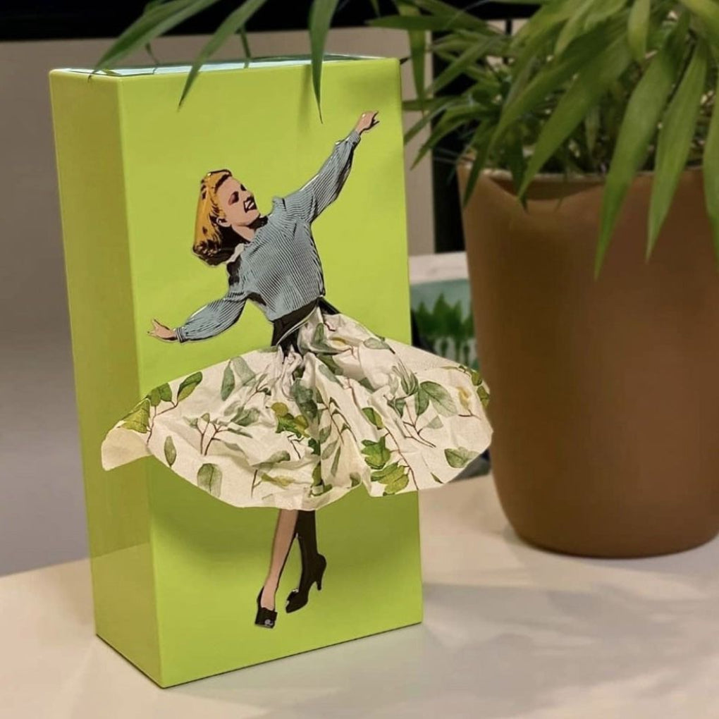 Decorative Floral Tissue Holder