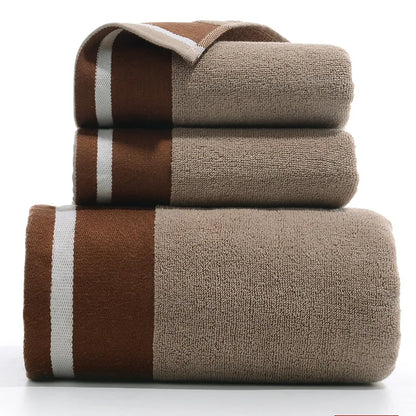 Contemporary Cotton Bath Towel Set With Plush Texture