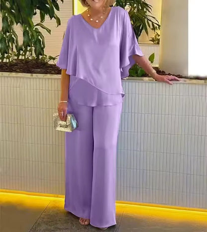 Stylish 2-Piece Set with Classic Charm