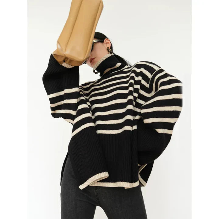 Cozy Oversized Striped Women's Sweater - Nocini