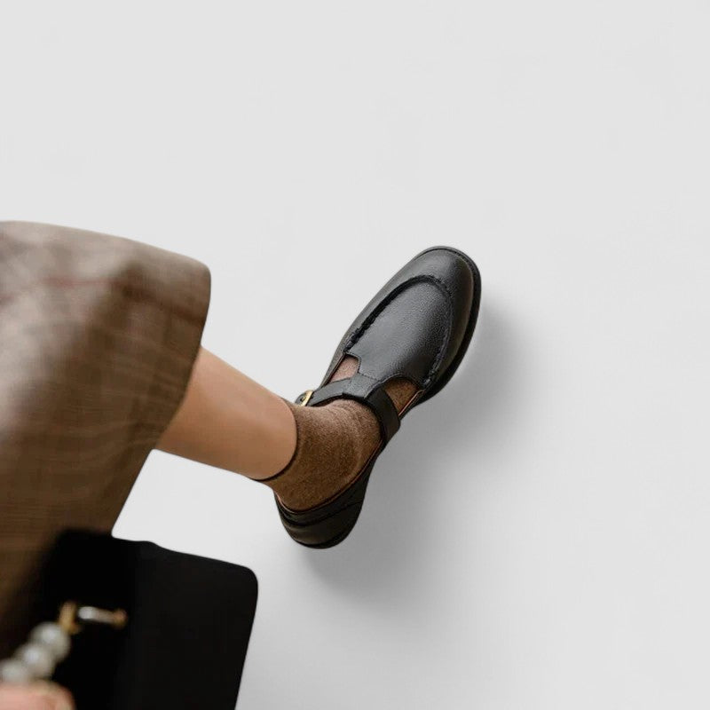 Comfortable Wide-Toe Mary Jane Flat Shoes