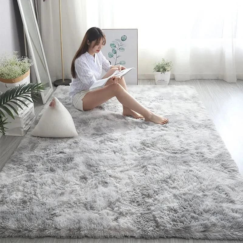 Plush Faux Fur Area Rug for Cozy Modern Interiors