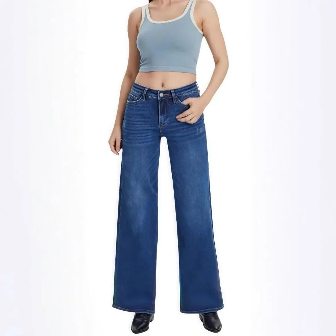 Comfortable Loose Fit Women's Jeans - Nocini