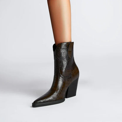 Han Westy Low Heel Ankle Boots