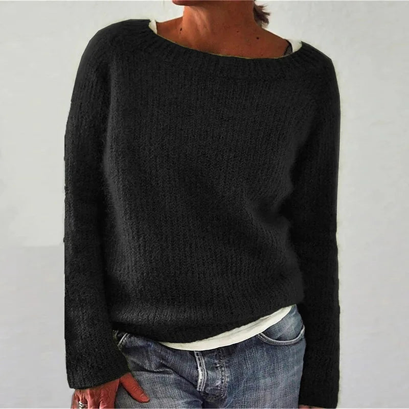 Cozy Women's Thick Cable Knit Crew Neck Sweater - Nocini