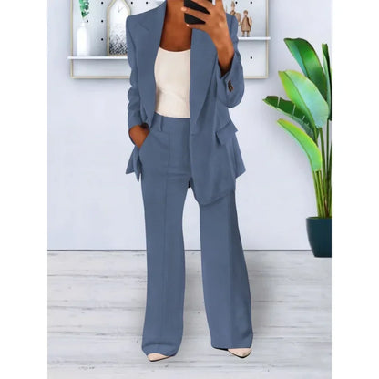 Elegant Women's Classic Fit Trousers Suit