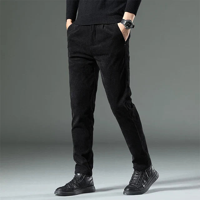 Comfortable Fit Pleated Trousers with Side Pockets