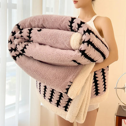 Contemporary Flannel Blanket With Plush Sherpa Fleece